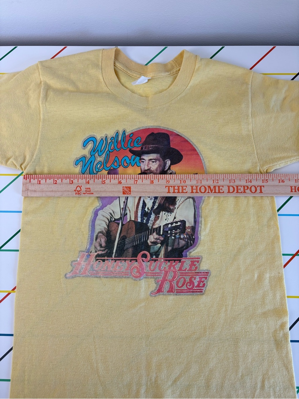 80s Single Stitch Willie Nelson Iron-On Glitter Graphic T-Shirt Small EUC Outlaw - Picture 12 of 13